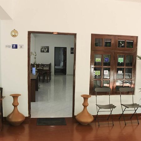Yoho Travellers Residence Κάντι Εξωτερικό φωτογραφία