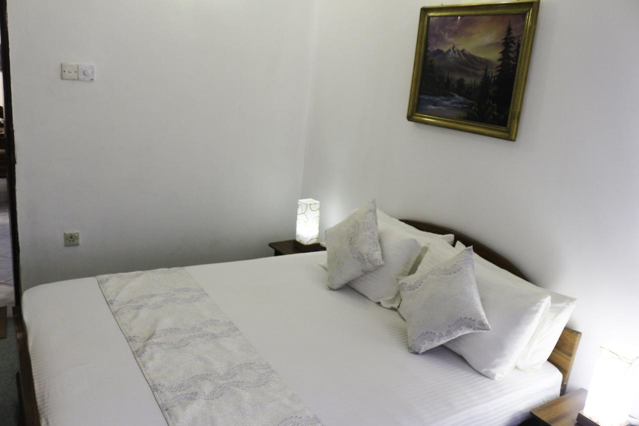 Yoho Travellers Residence Κάντι Εξωτερικό φωτογραφία