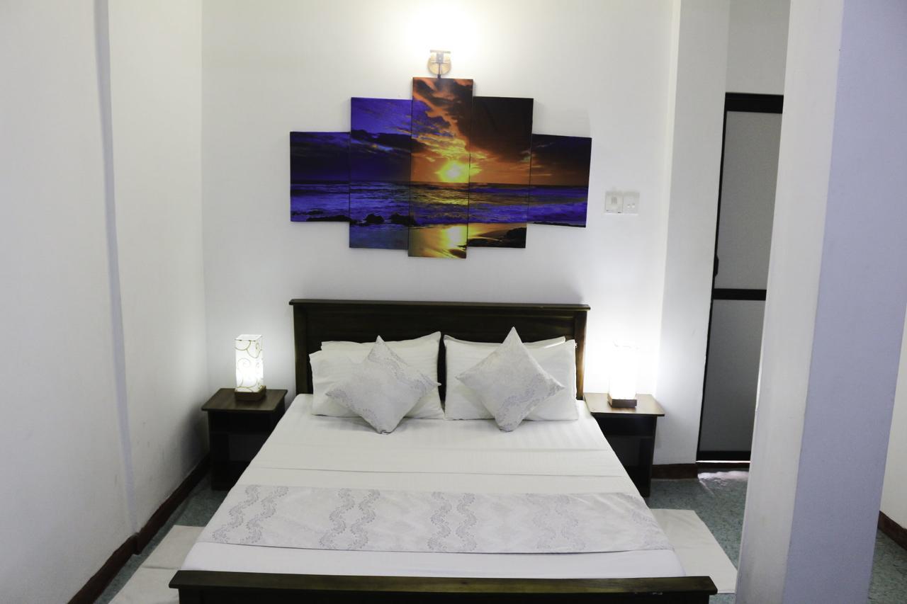 Yoho Travellers Residence Κάντι Εξωτερικό φωτογραφία