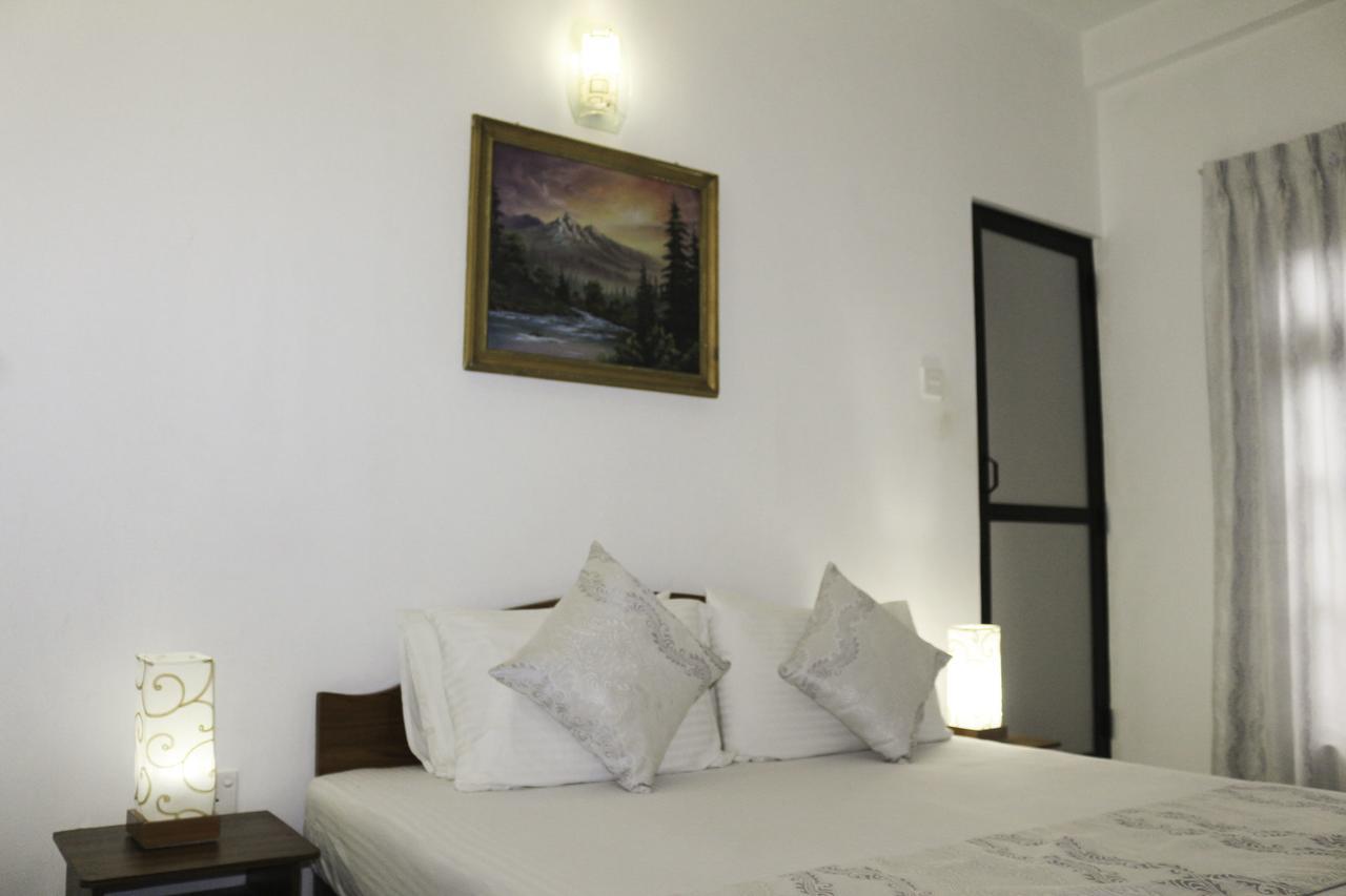 Yoho Travellers Residence Κάντι Εξωτερικό φωτογραφία
