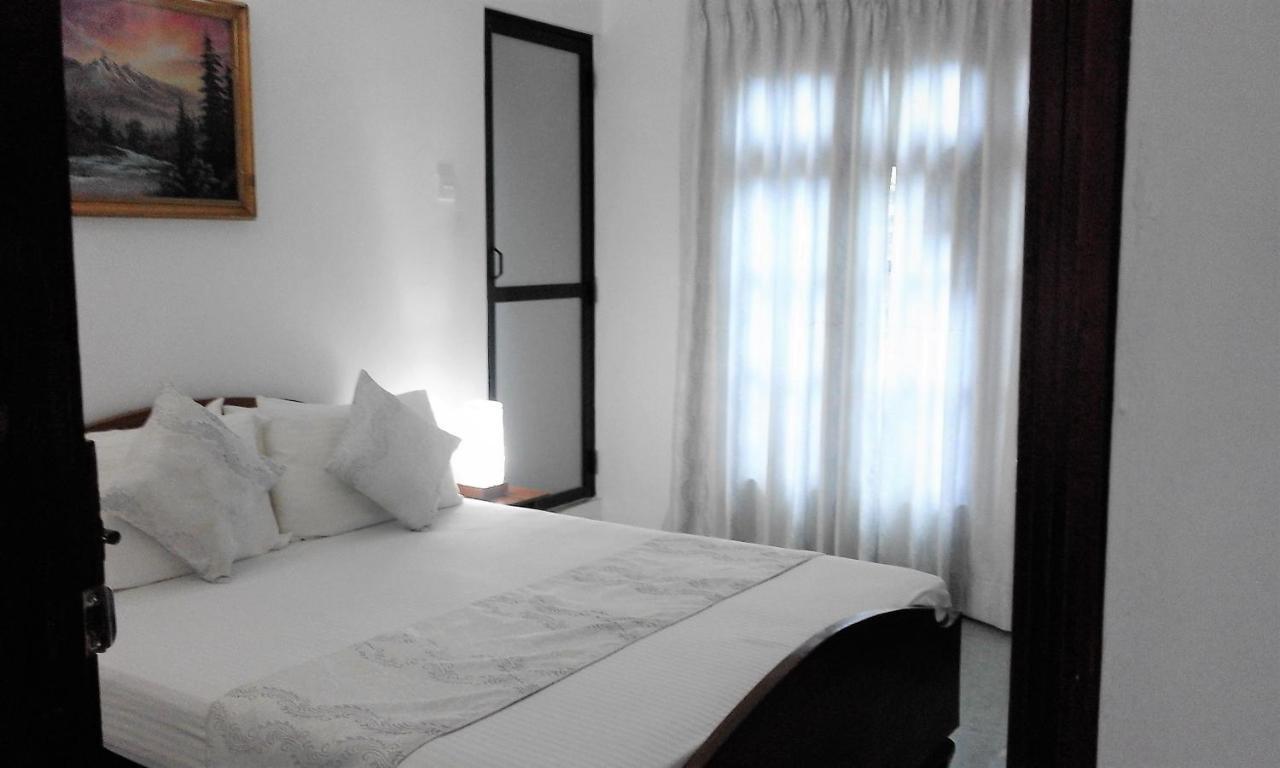 Yoho Travellers Residence Κάντι Εξωτερικό φωτογραφία