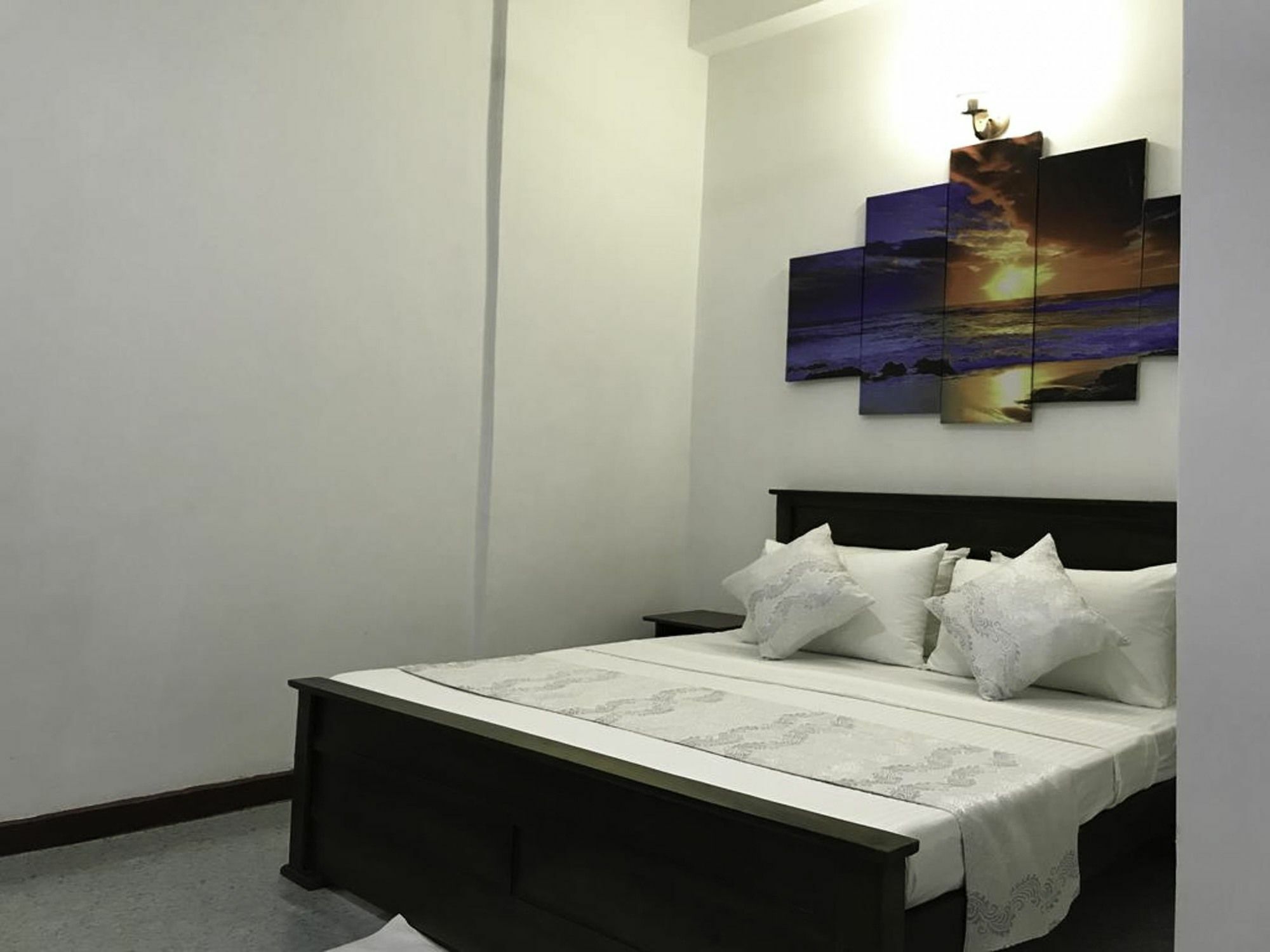 Yoho Travellers Residence Κάντι Εξωτερικό φωτογραφία