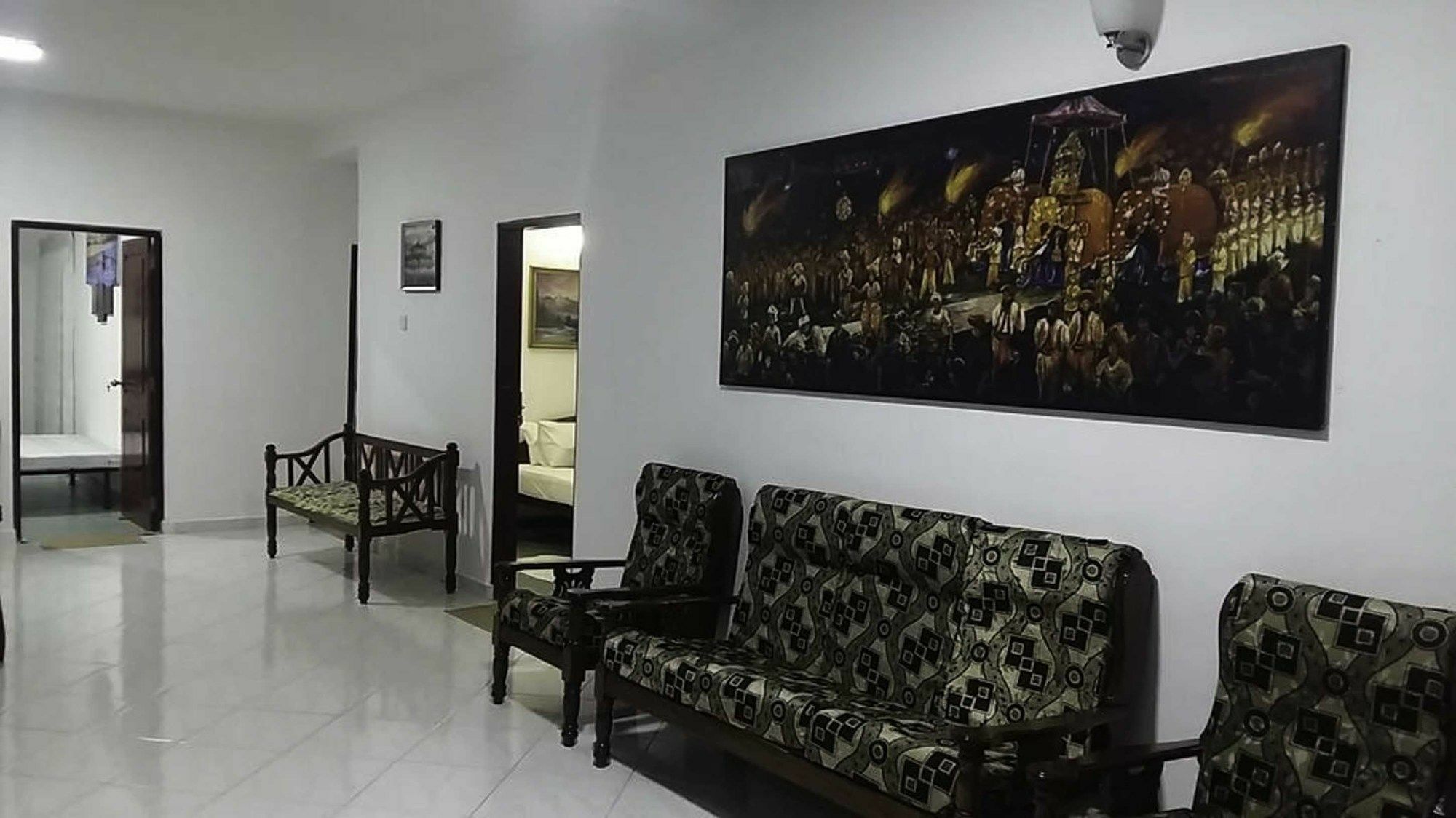 Yoho Travellers Residence Κάντι Εξωτερικό φωτογραφία